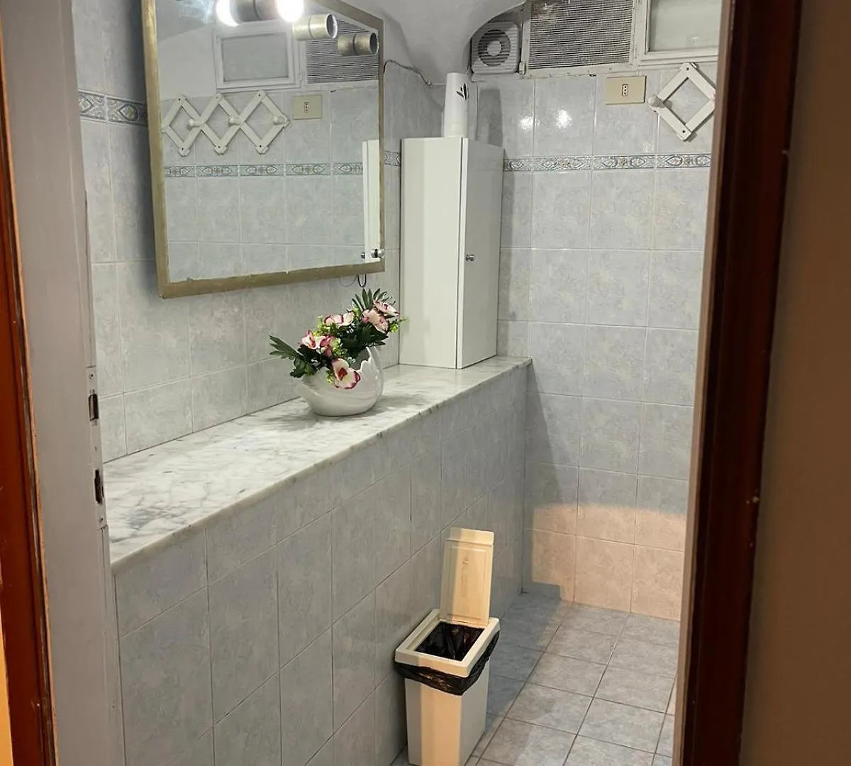 Monolocale Carino Apartment Florence Italy