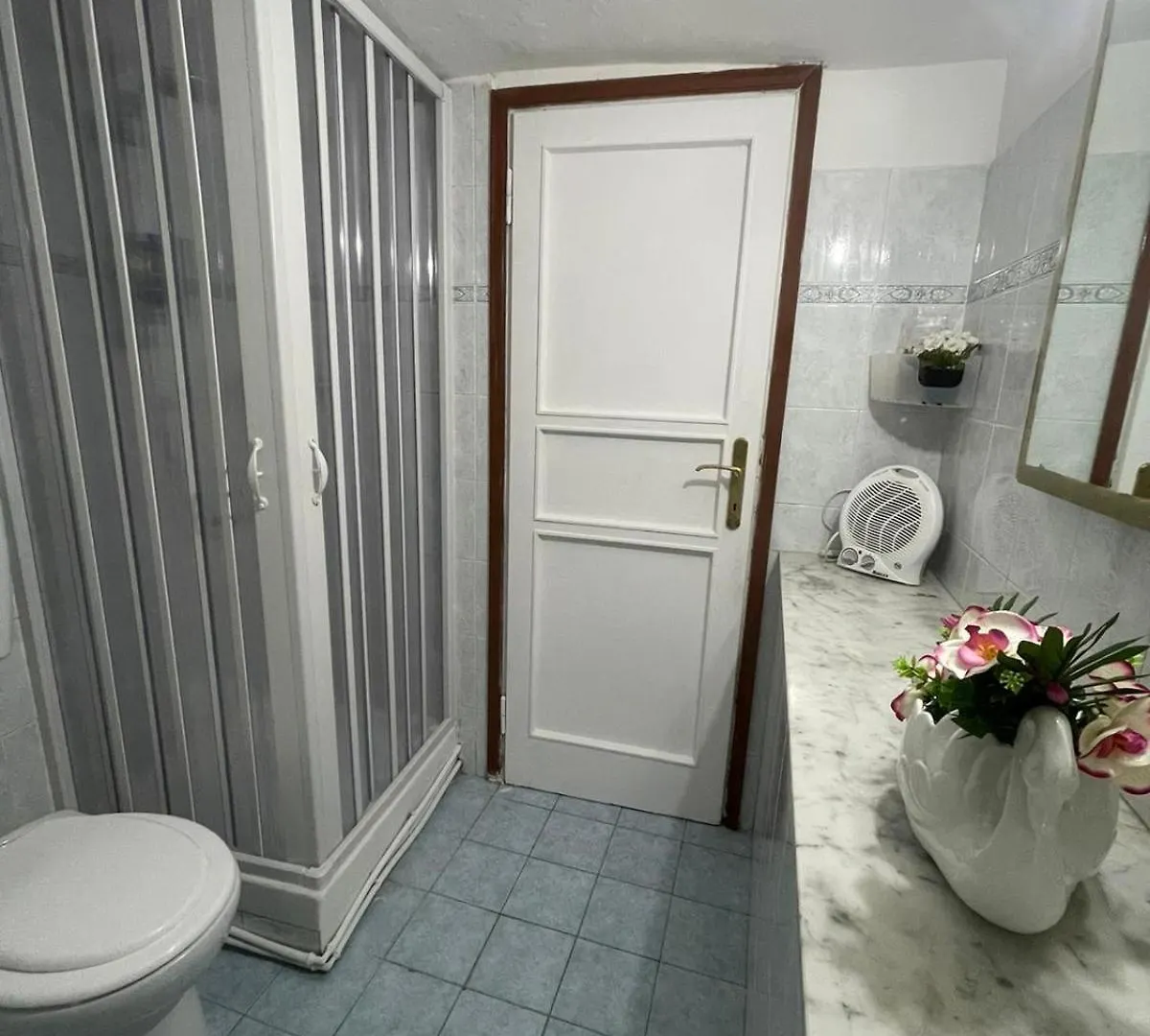 Monolocale Carino Apartment Florence